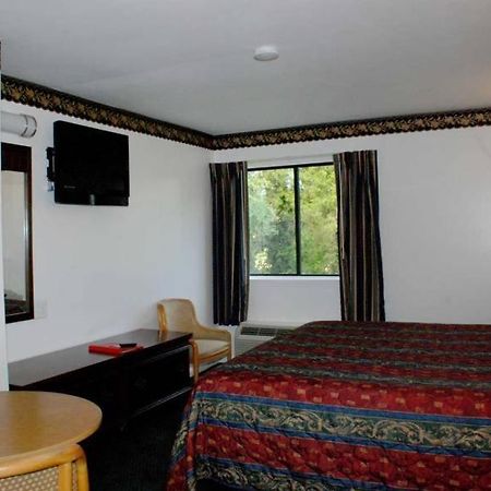 Home Style Inn Manassas Ruang foto